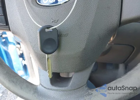 2010 Ford Focus Se z USA, uszkodzony, nr VIN 1FAHP3FN1AW264450